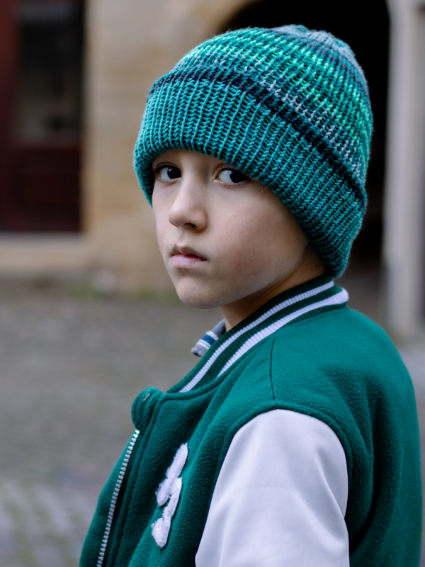 Kindermützen mehrfarbig Wolle